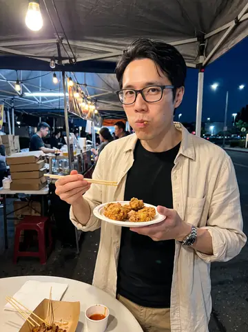 Simon, AI character: an outdoor Taiwanese night-market snack stall in San Jose on a humid summer evening, paper trays and…